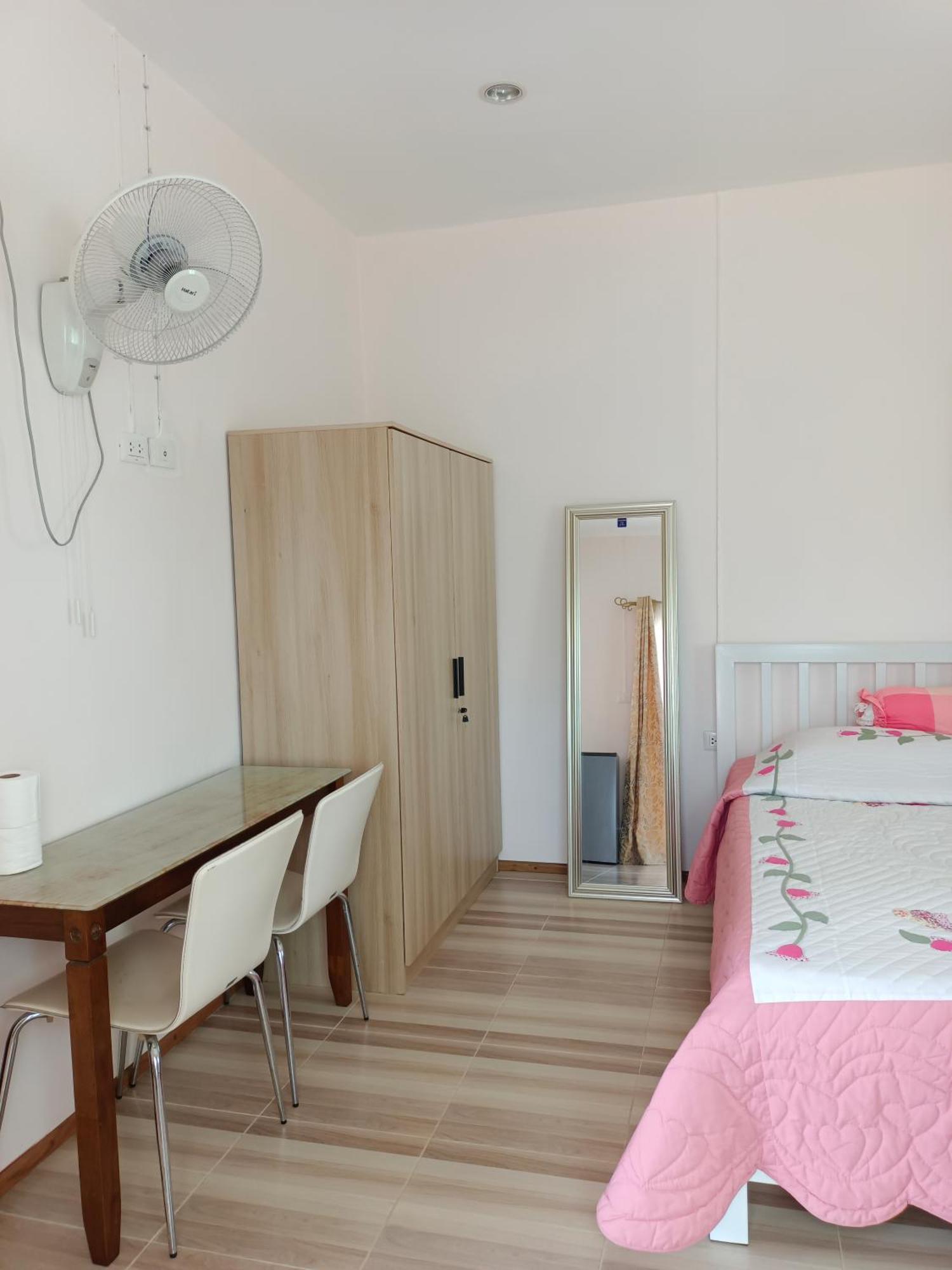 B&N House Leilighet Nai Yang Beach Eksteriør bilde